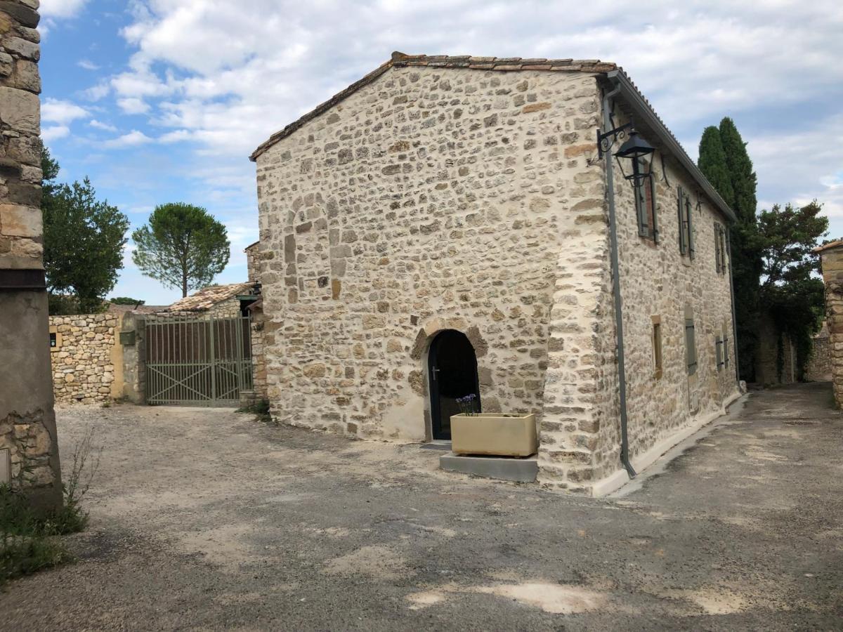 Parenthese Aux Portes D Uzes *